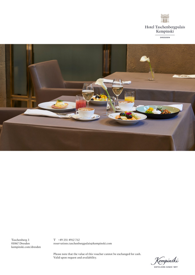 Breakfast at Taschenbergpalais